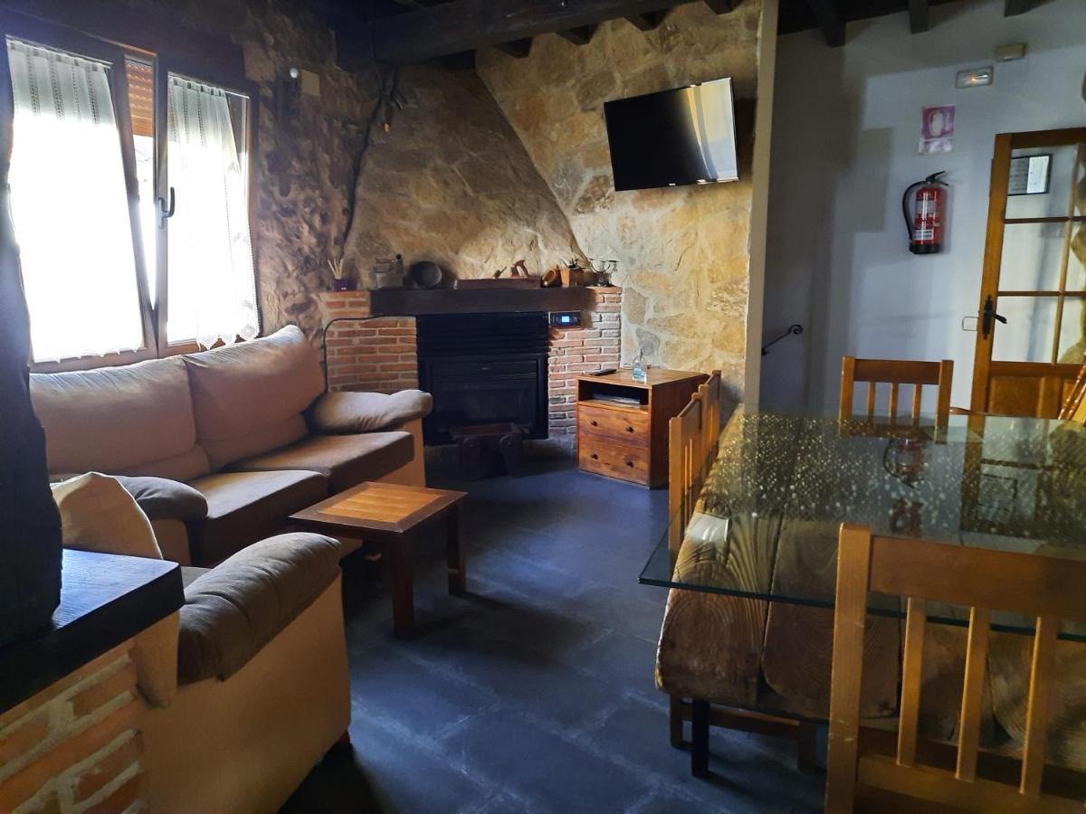 Casa Rural El Cano De Abajo Aldeanueva del Camino Bagian luar foto