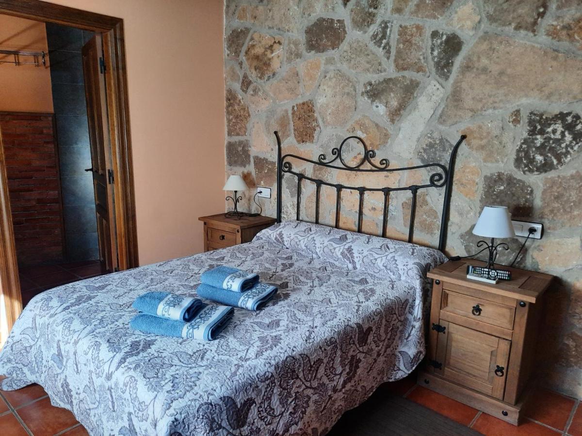 Casa Rural El Cano De Abajo Aldeanueva del Camino Bagian luar foto